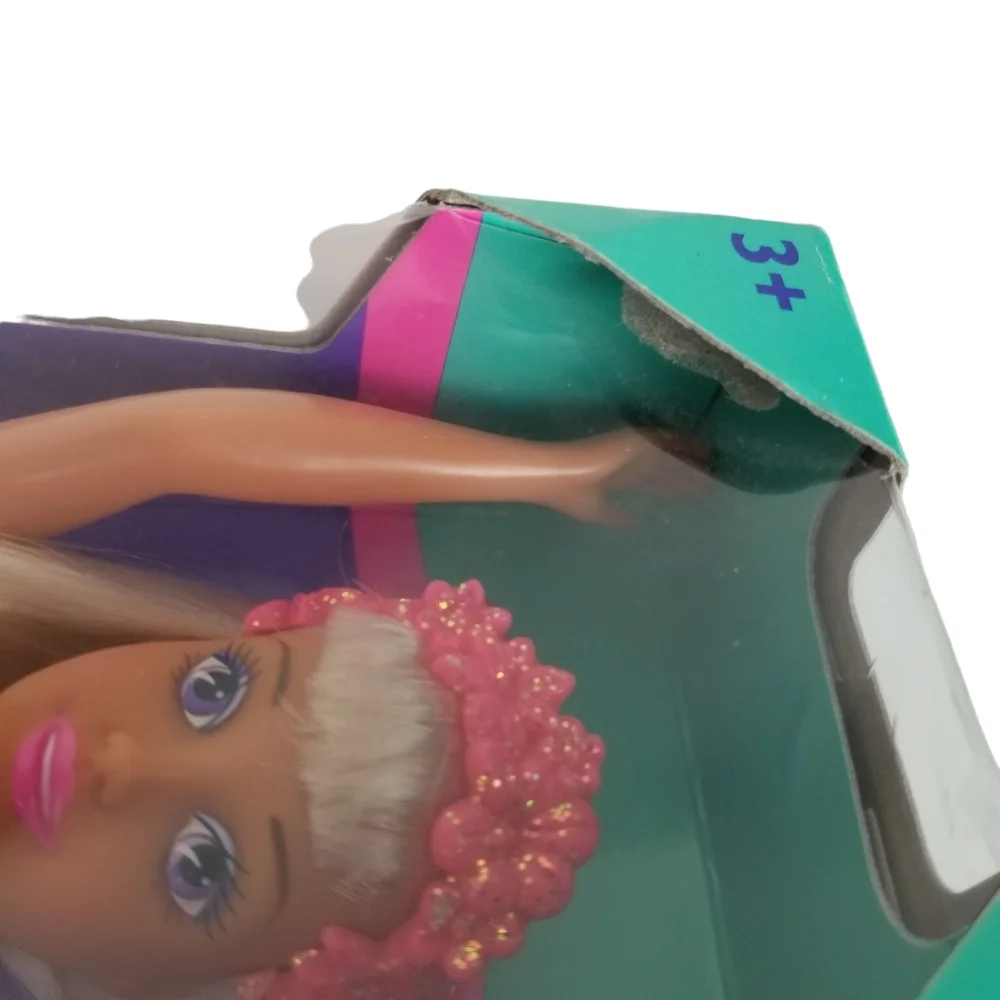 Sindy Fiji Doll 1995 Hasbro NIB - Picture 6 of 9